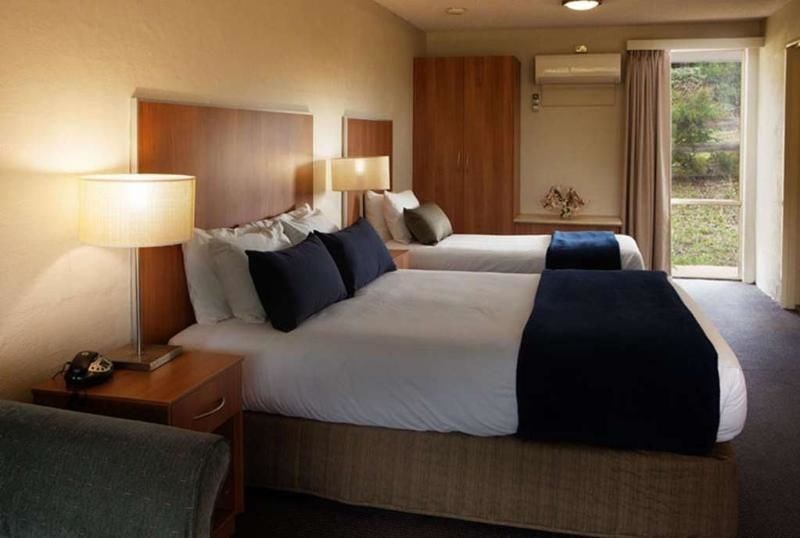 Fairway Motor Inn