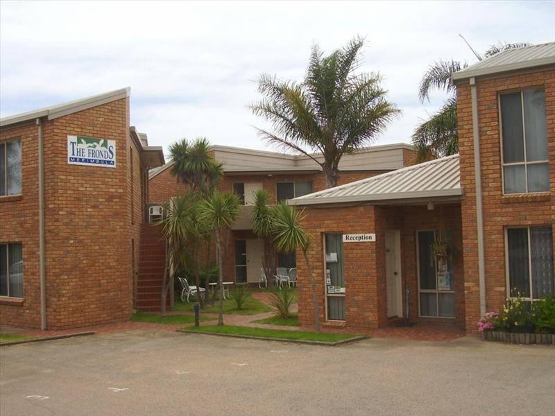 Fronds Holiday Apartments