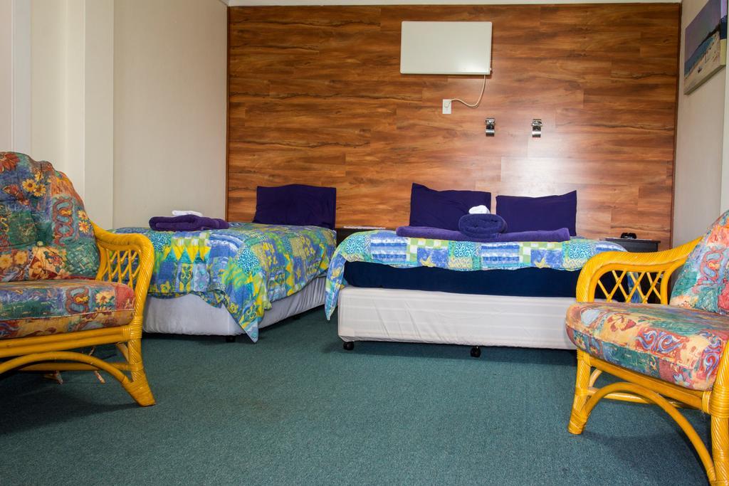 Norfolk Pine Motel