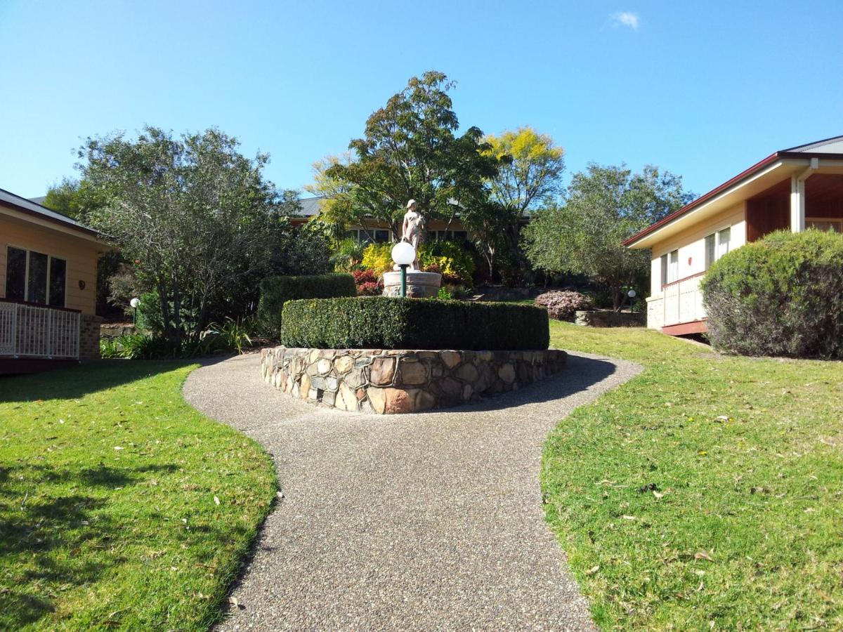 Robyn’s Nest Lakeside Resort