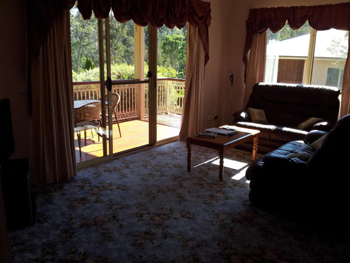 Robyn’s Nest Lakeside Resort