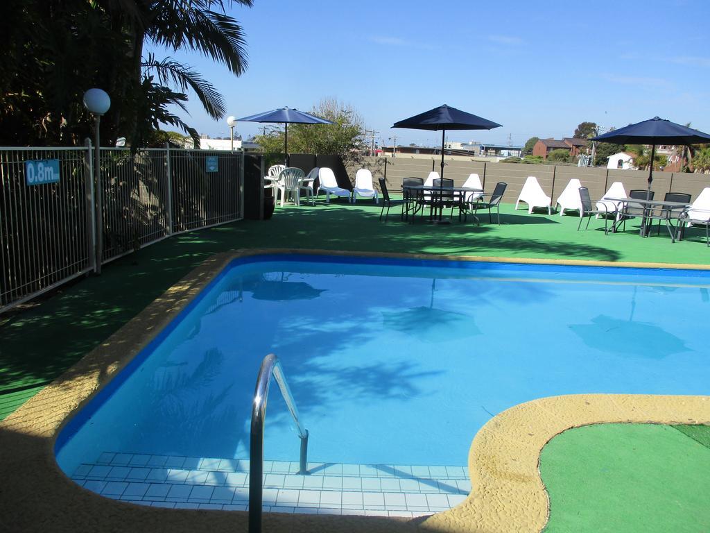 South Seas Motel & Apartments