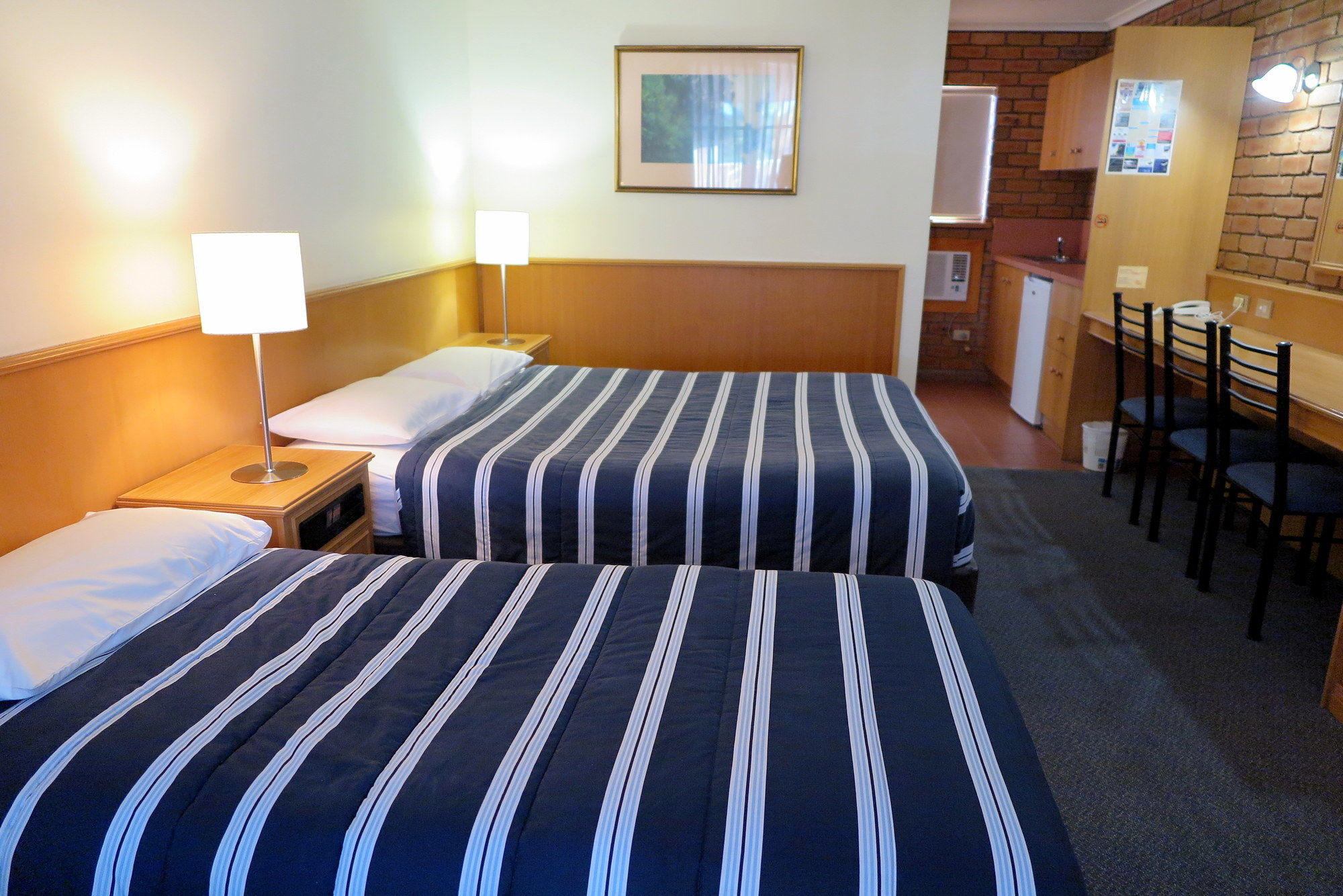 Summerhill Motor Inn