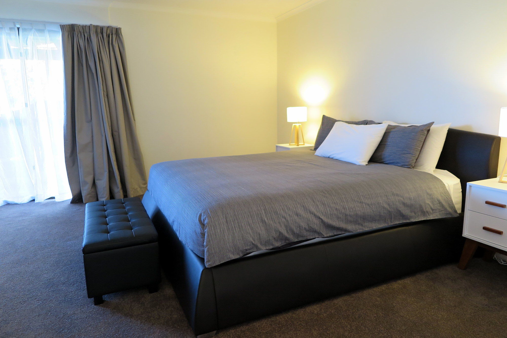 Summerhill Motor Inn