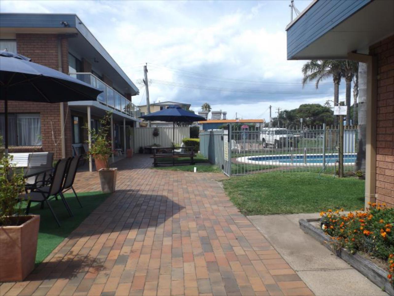 Surfside Holiday Apartments