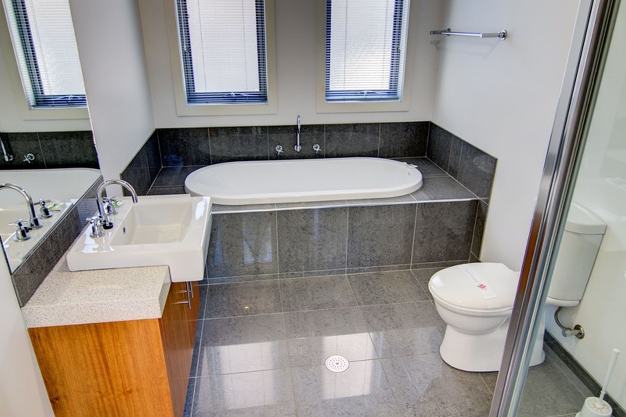 The White House Merimbula