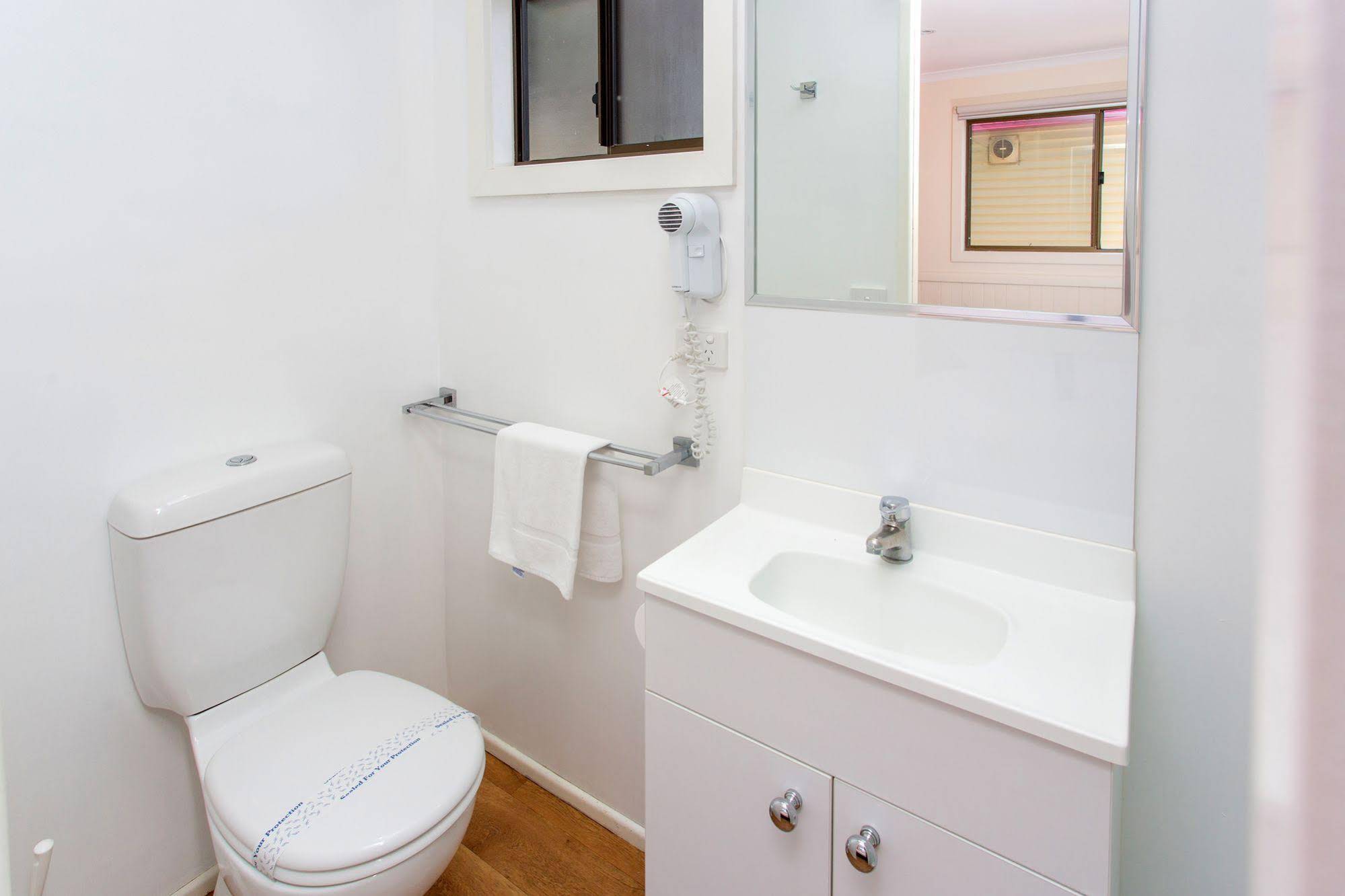 Tween Waters Holiday Park