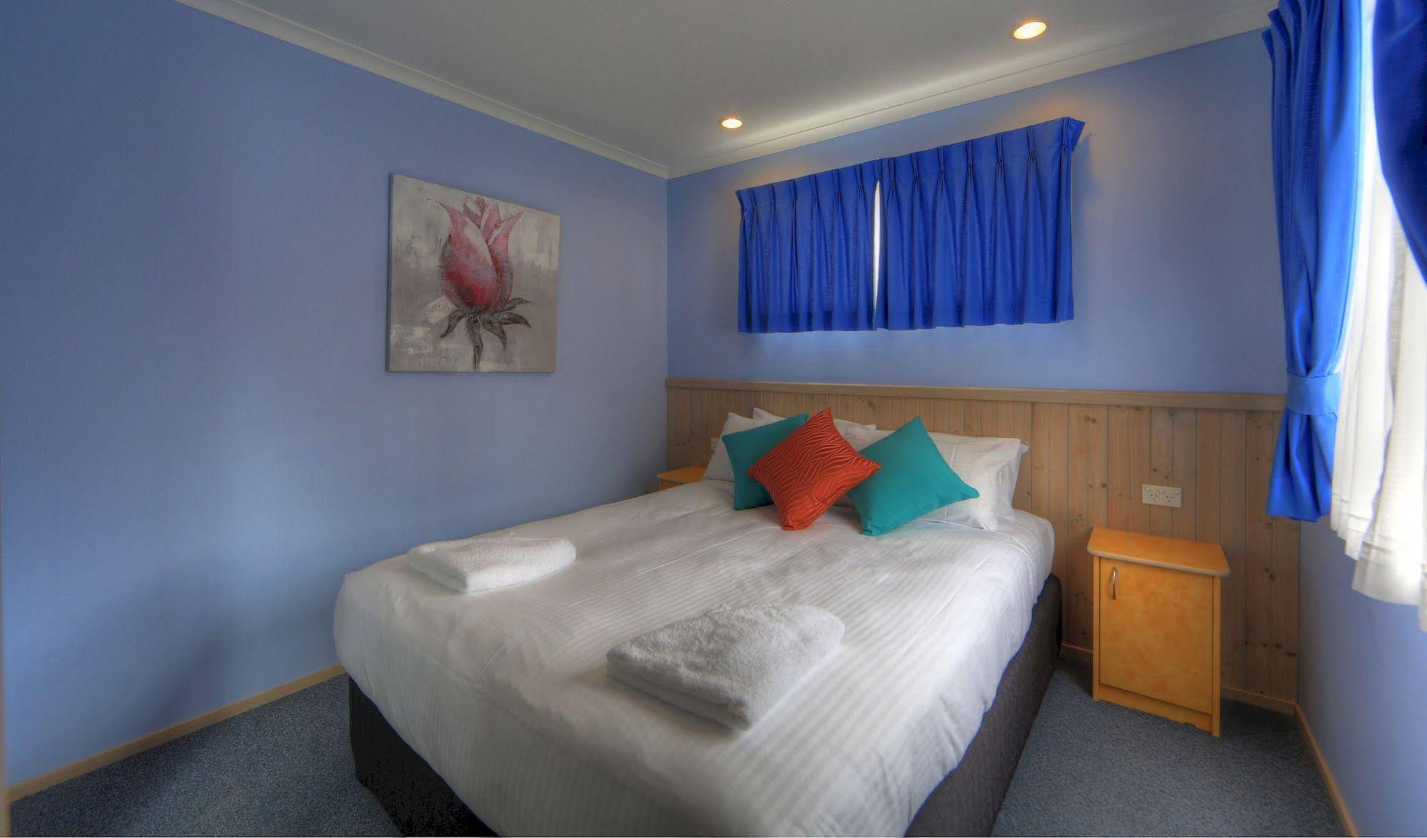 Tween Waters Holiday Park