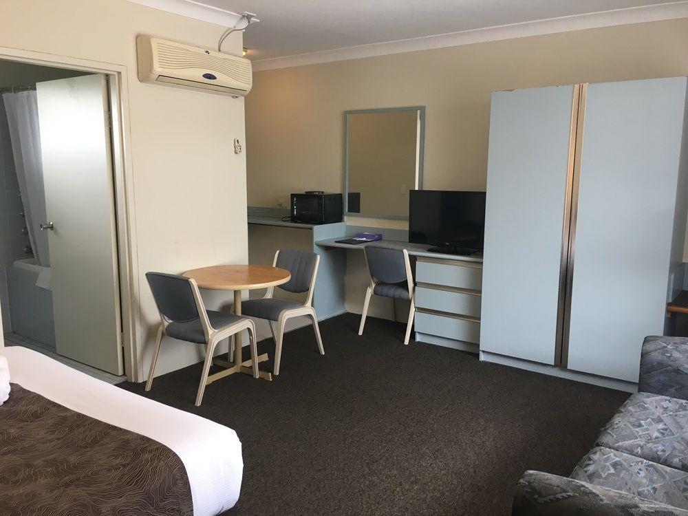 Abcot Inn
