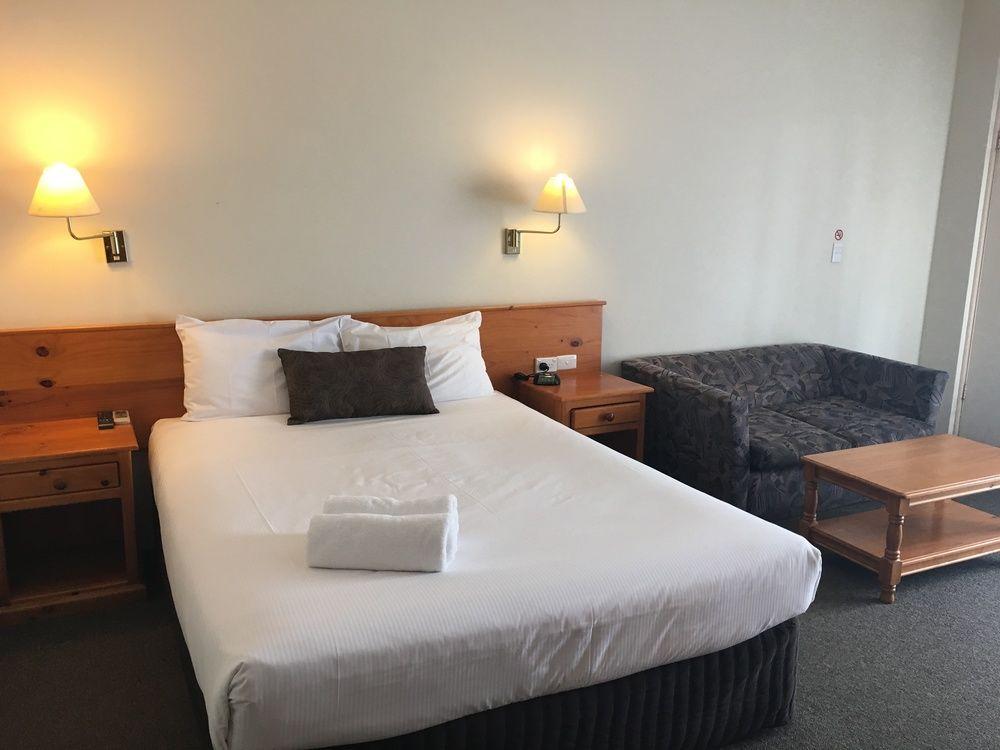 Abcot Inn
