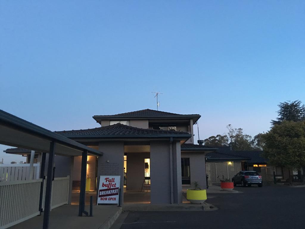 Meninya Palms Moama