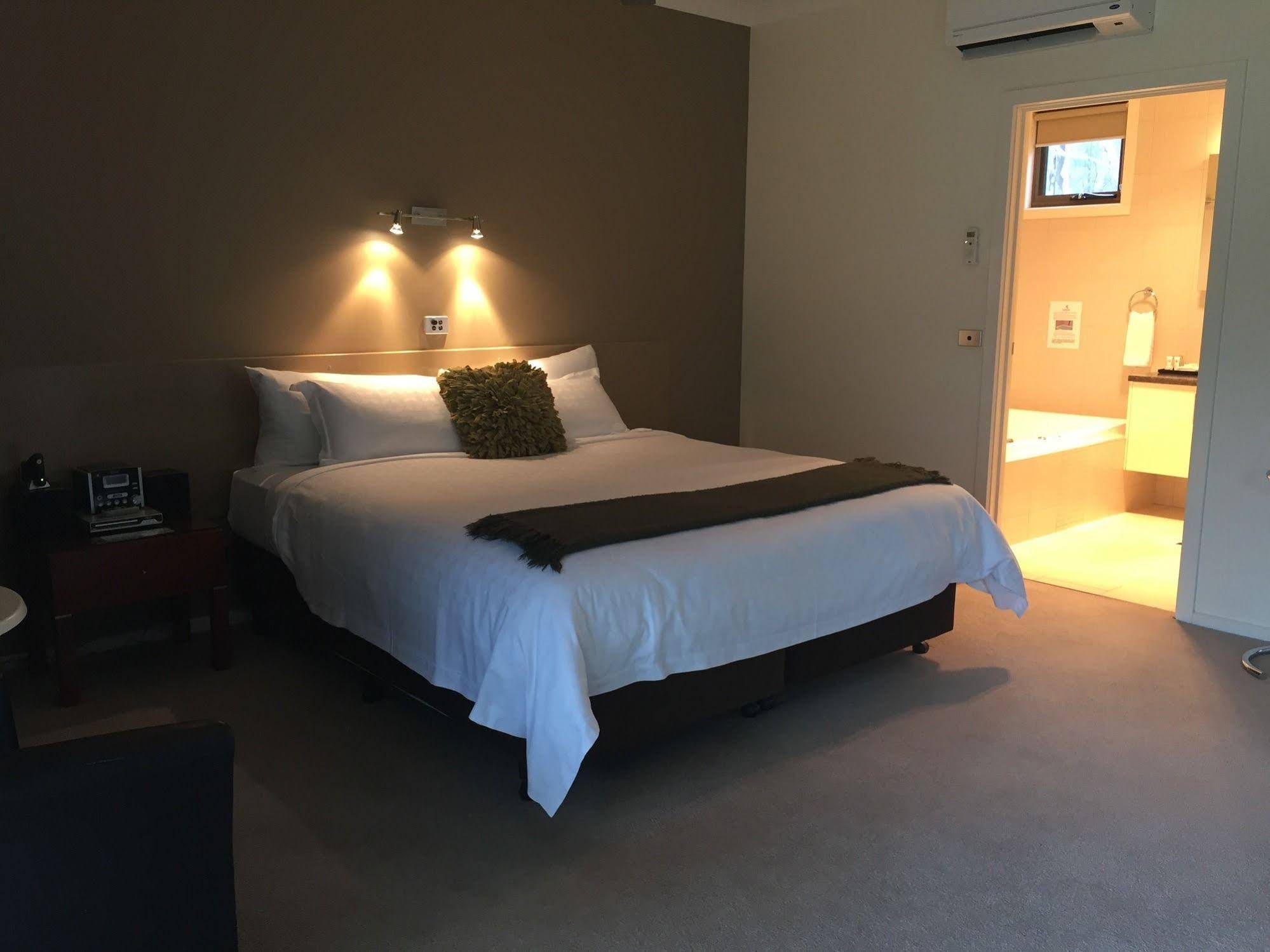 Deeluxe Riverspa Apartments
