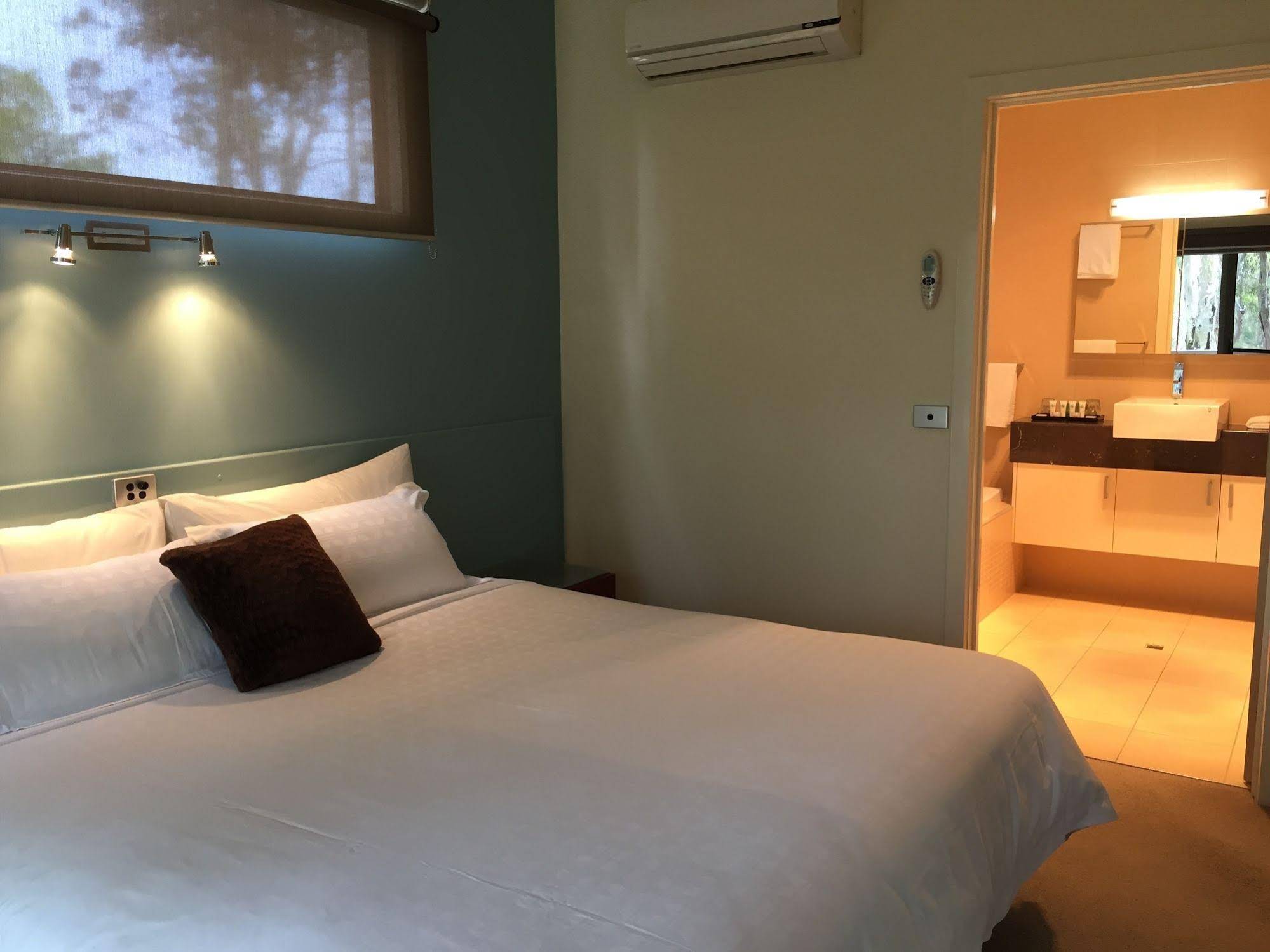 Deeluxe Riverspa Apartments