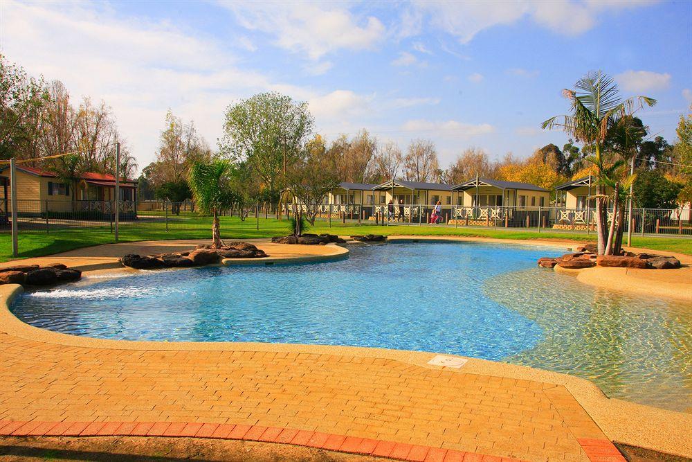 Maidens Inn Moama Holiday & Caravan Park