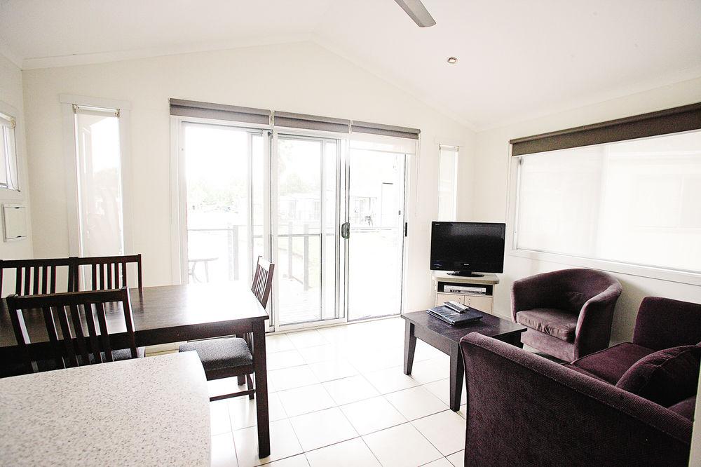 Maidens Inn Moama Holiday & Caravan Park