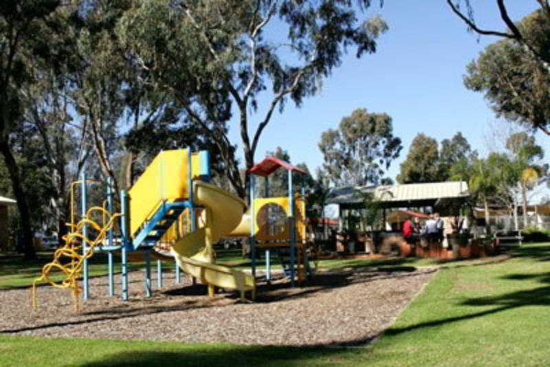 Moama West Holiday & Caravan Park