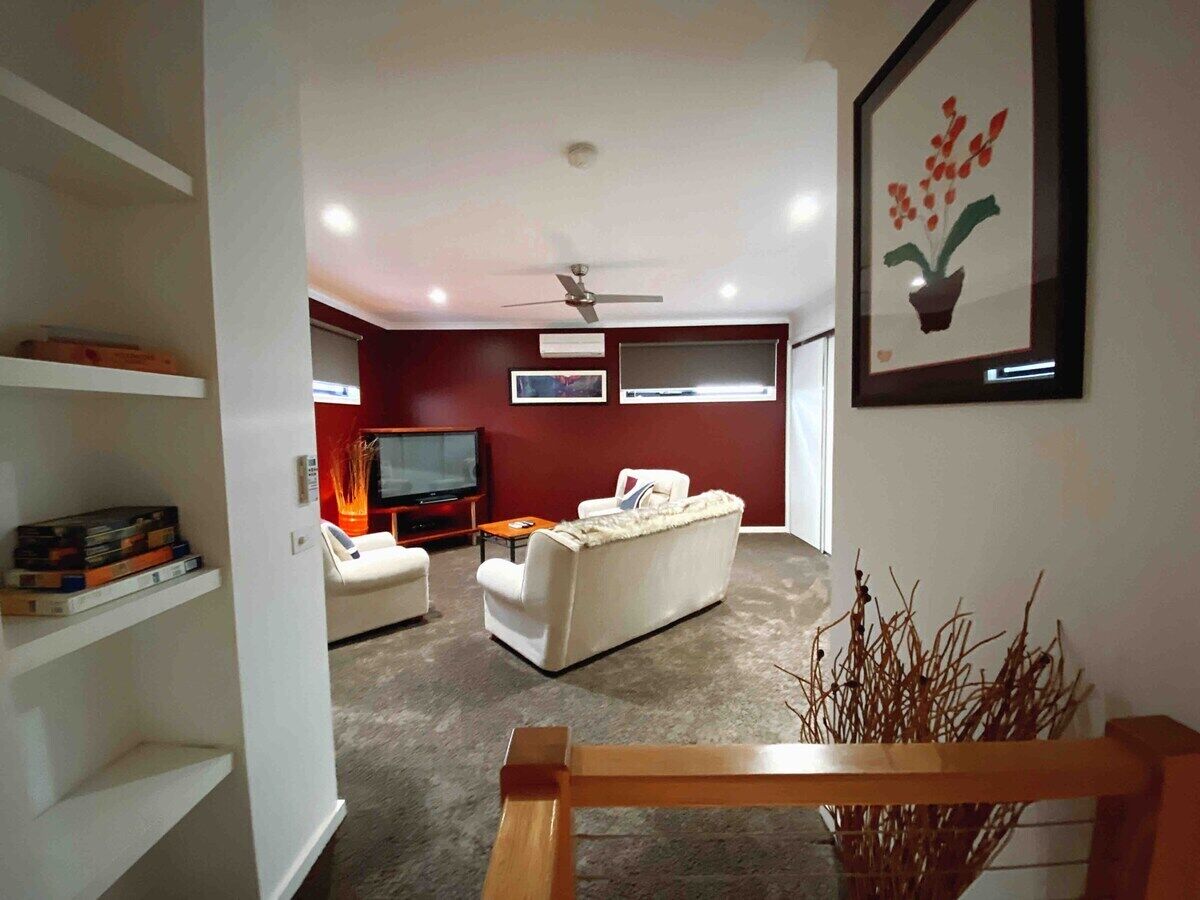 Rl Apartments