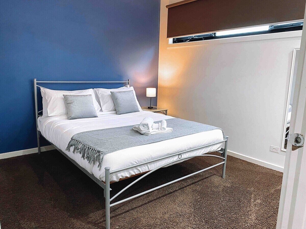 Rl Apartments