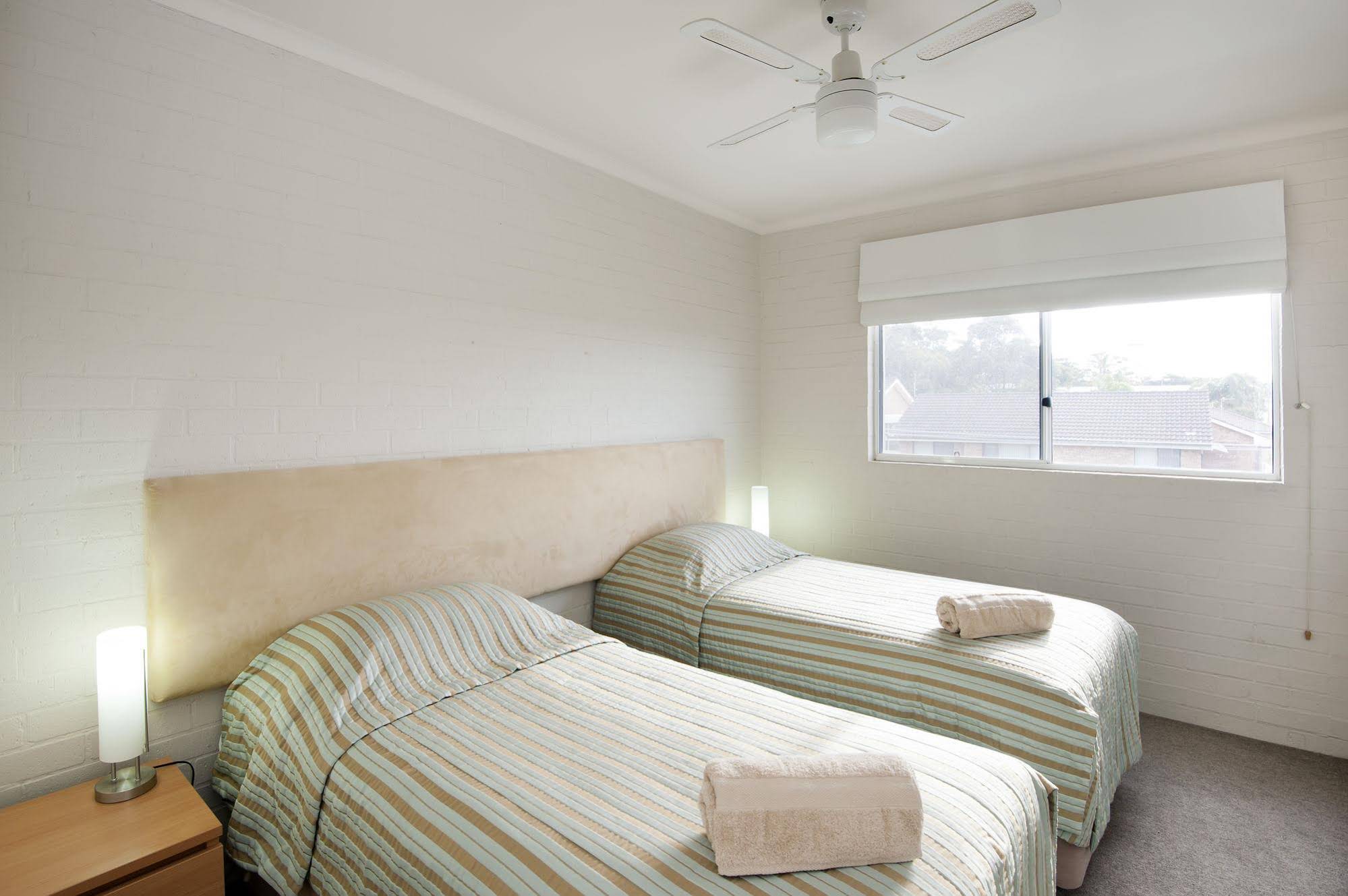 Mollymook Cove Apartments