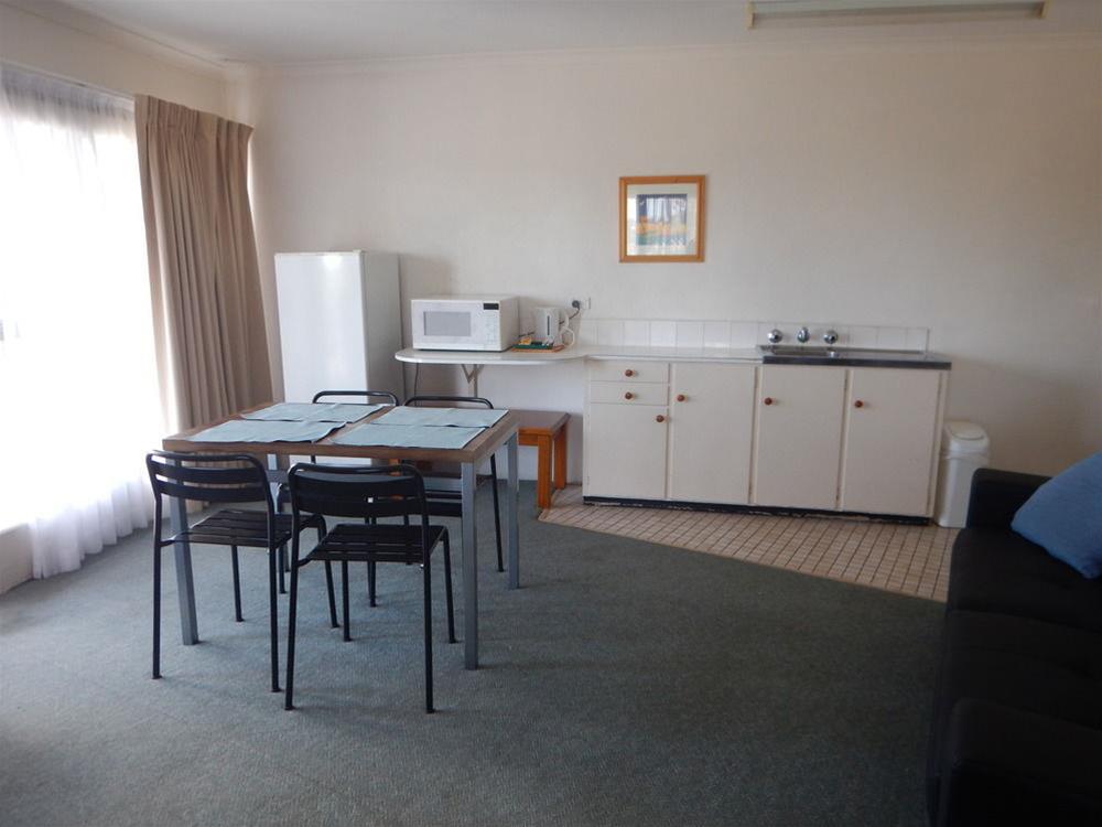 Mollymook Motel
