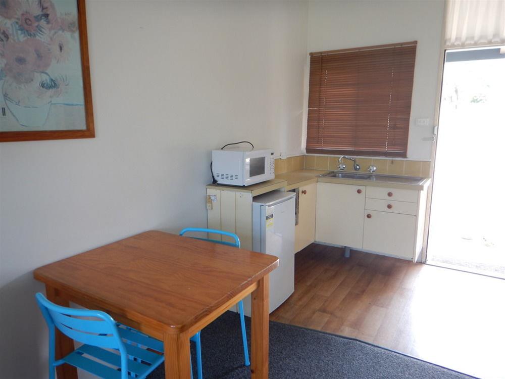 Mollymook Motel