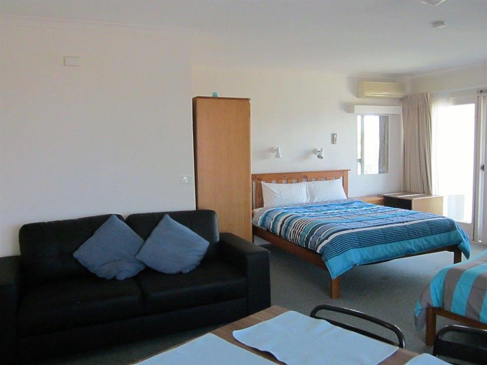 Mollymook Motel