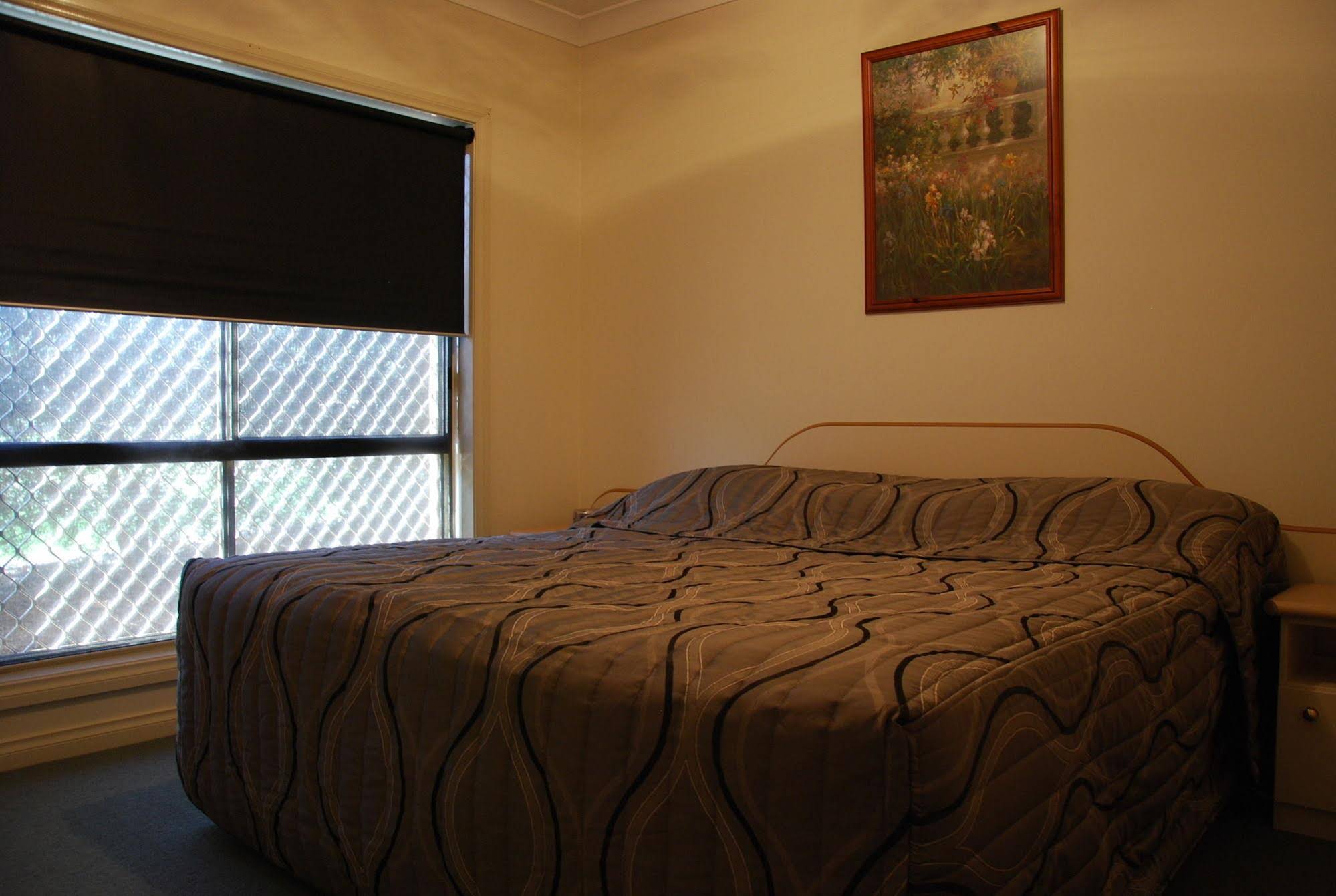 Golfview Motor Inn