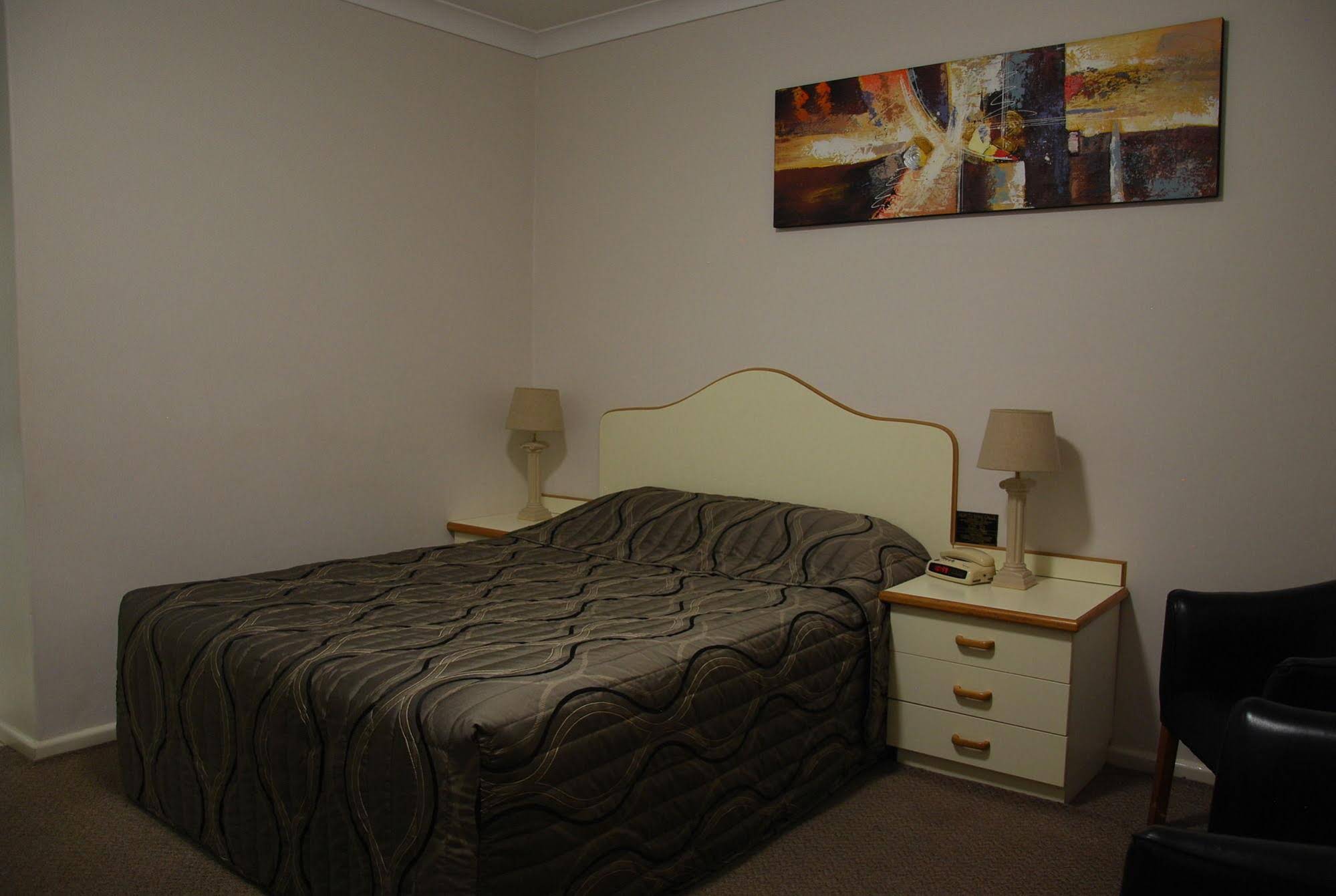 Golfview Motor Inn