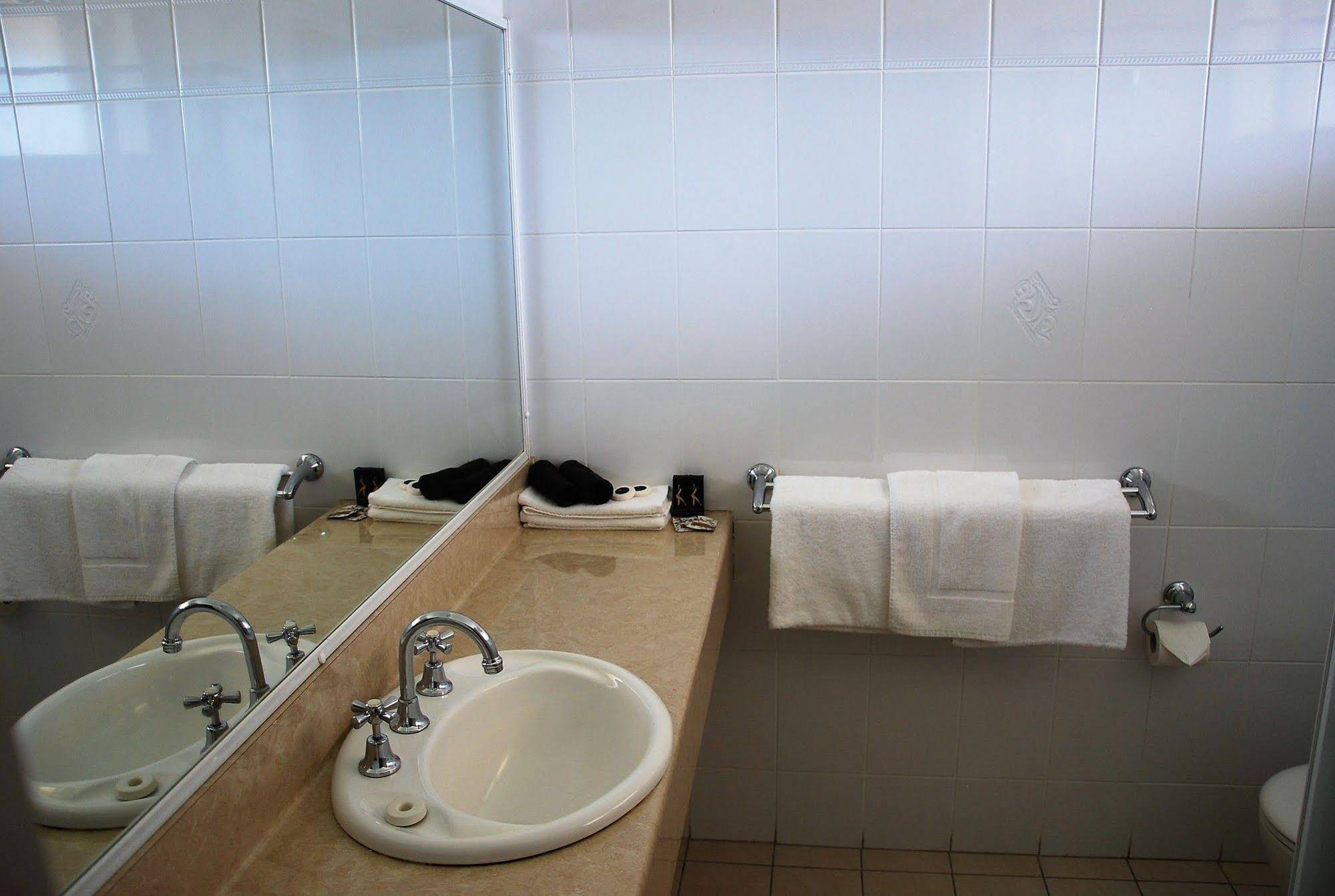 Golfview Motor Inn