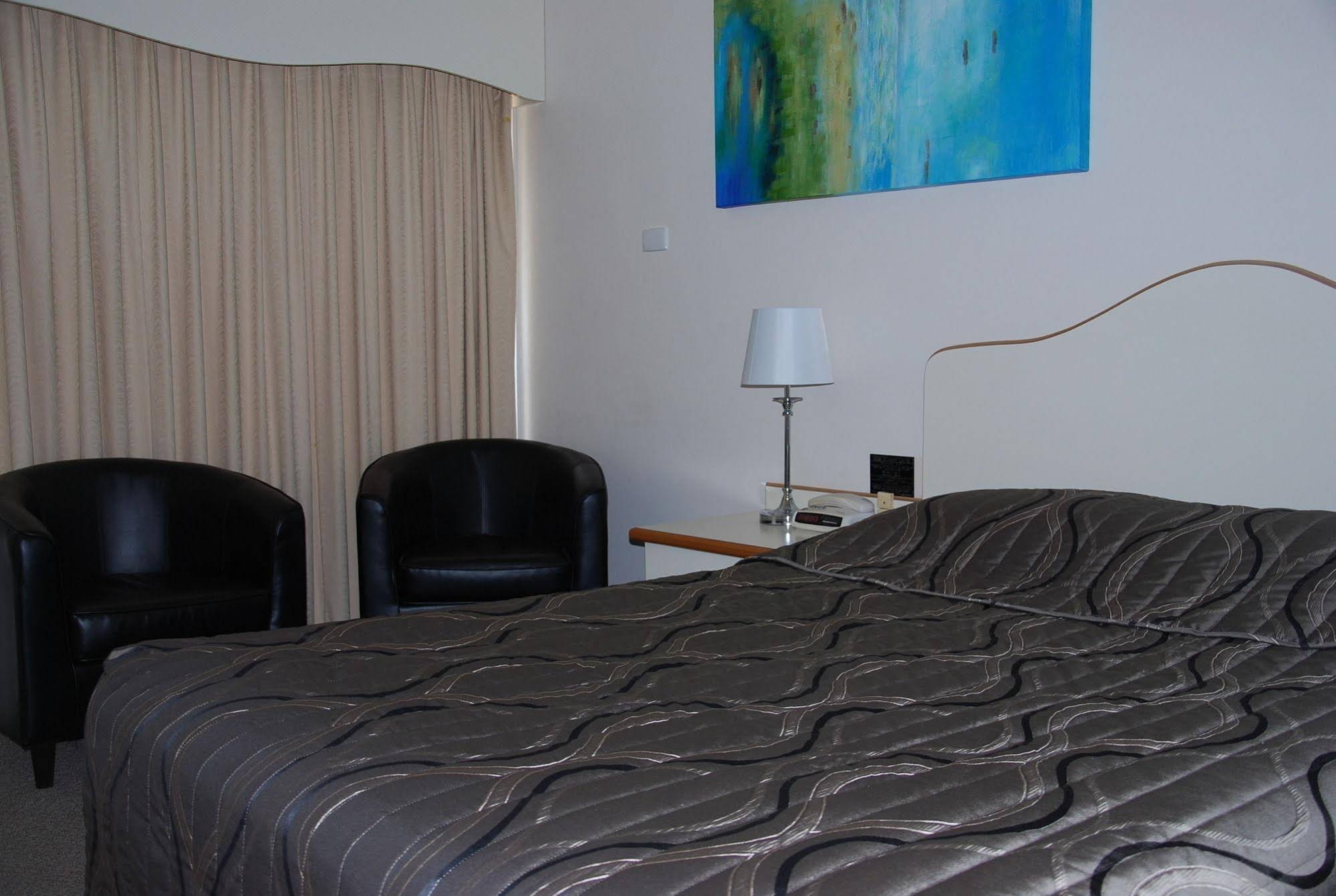 Golfview Motor Inn
