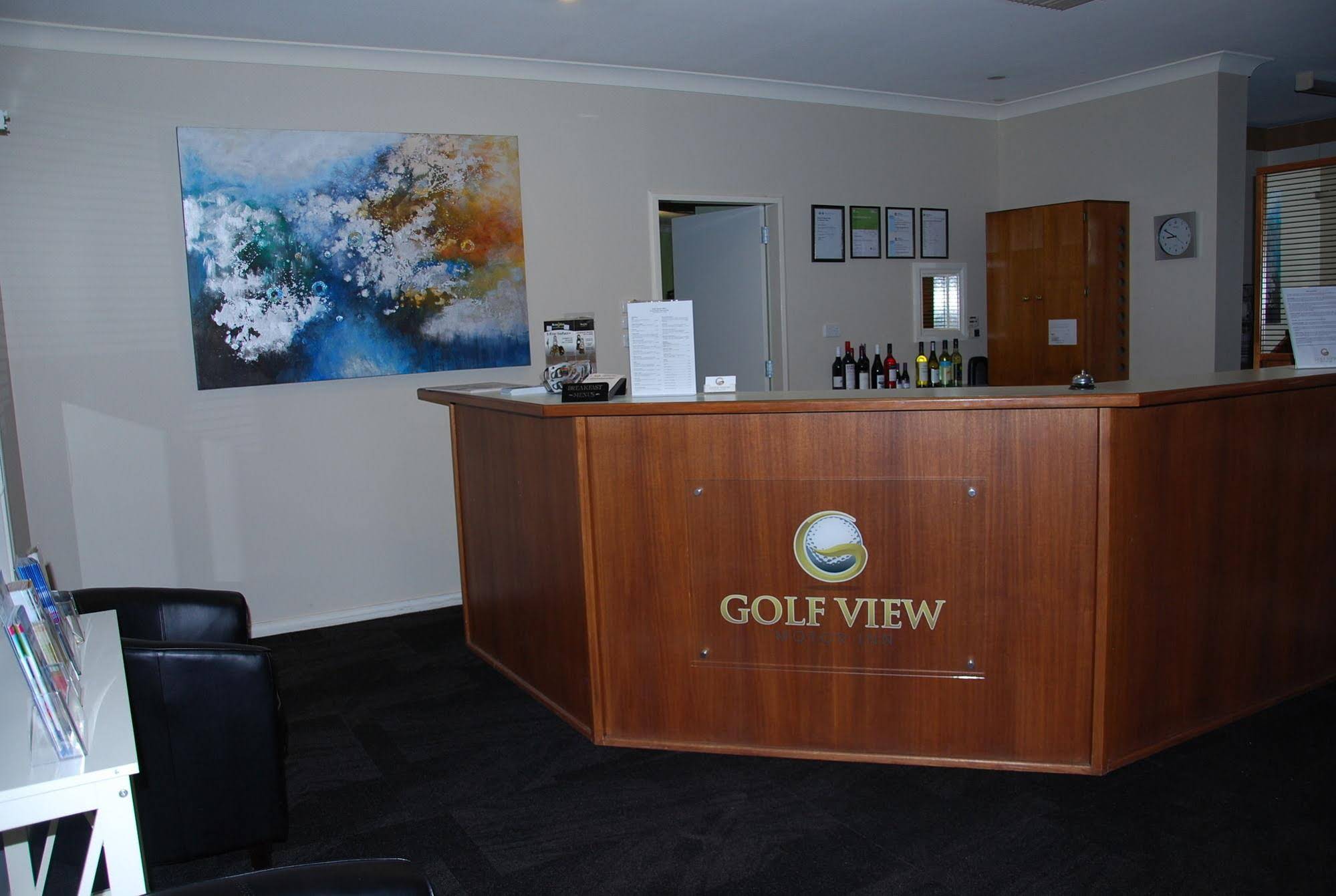 Golfview Motor Inn