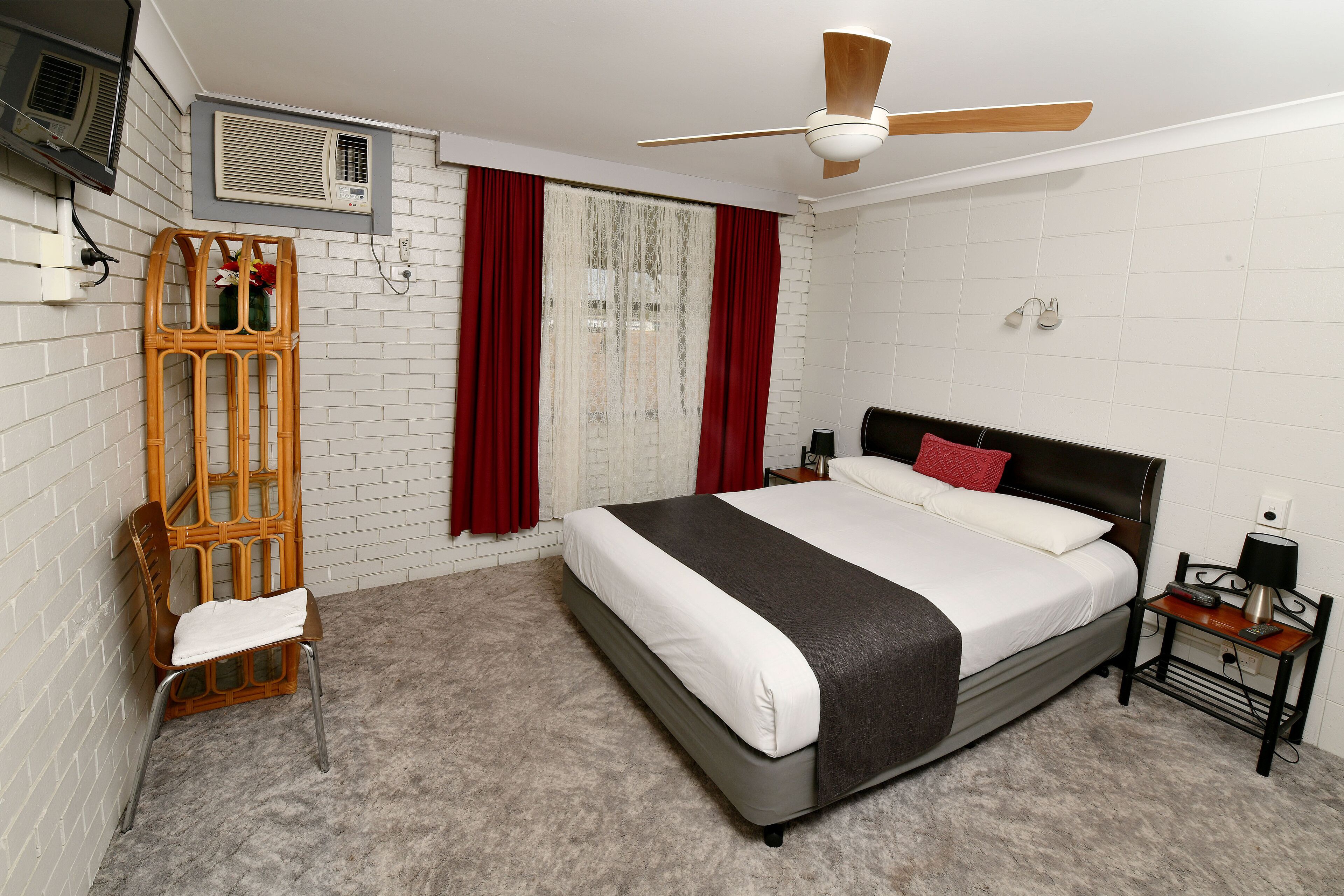 Burke & Wills Motor Inn