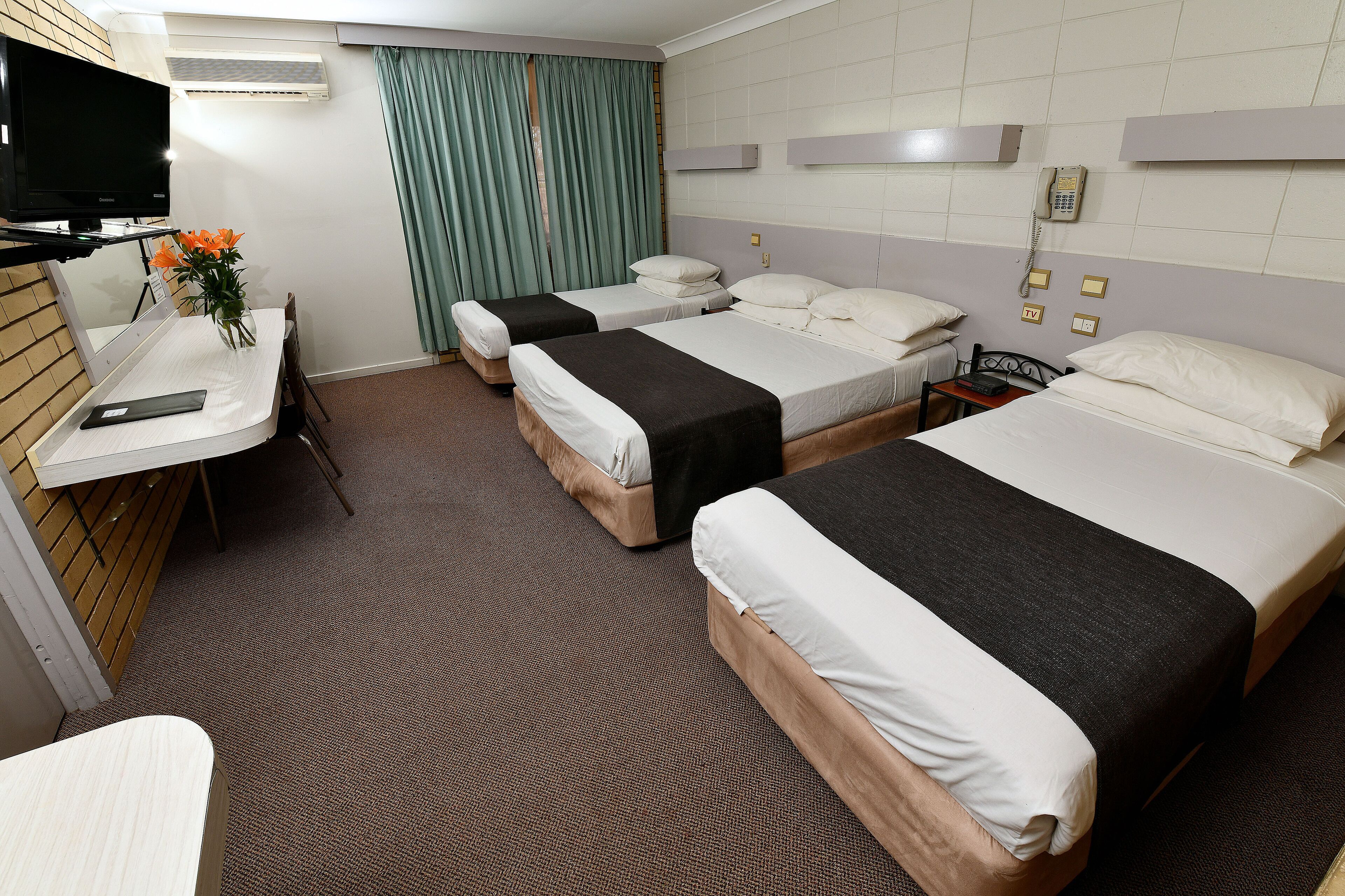 Burke & Wills Motor Inn