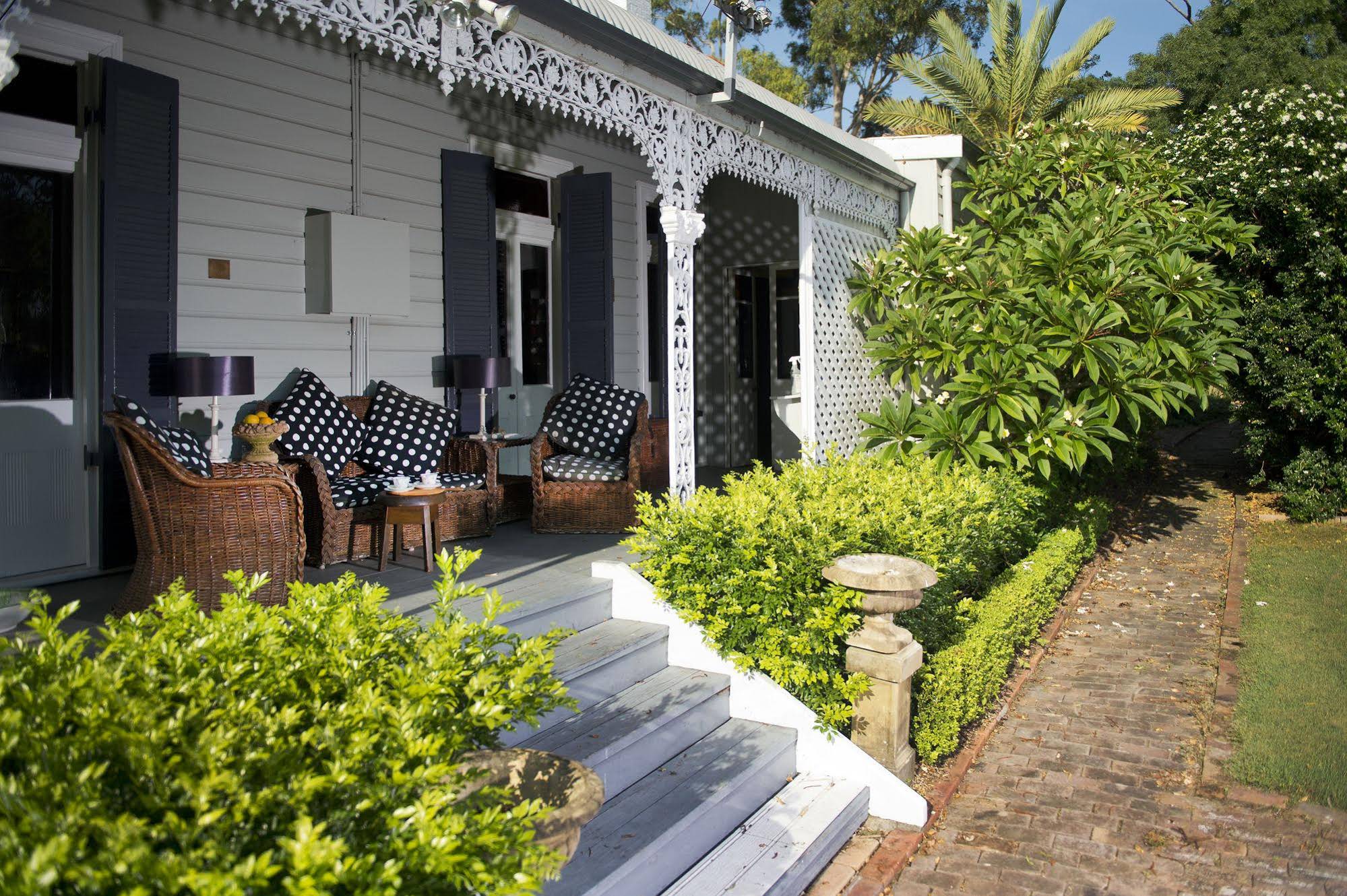 The Villa - Country House Retreat