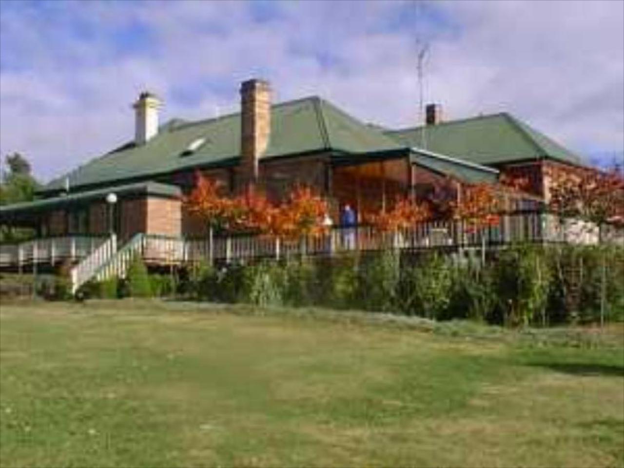 Heronswood House