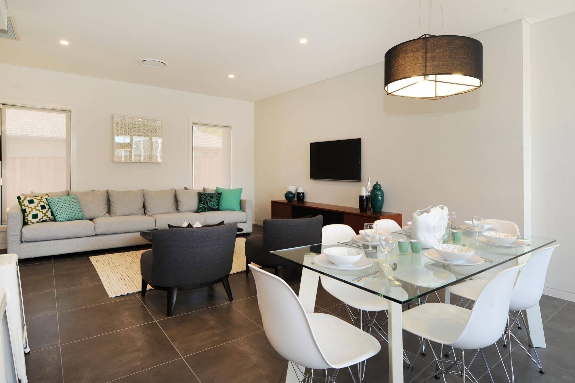 Lewis Street Apartments by Kirsten Serviced Accommodation