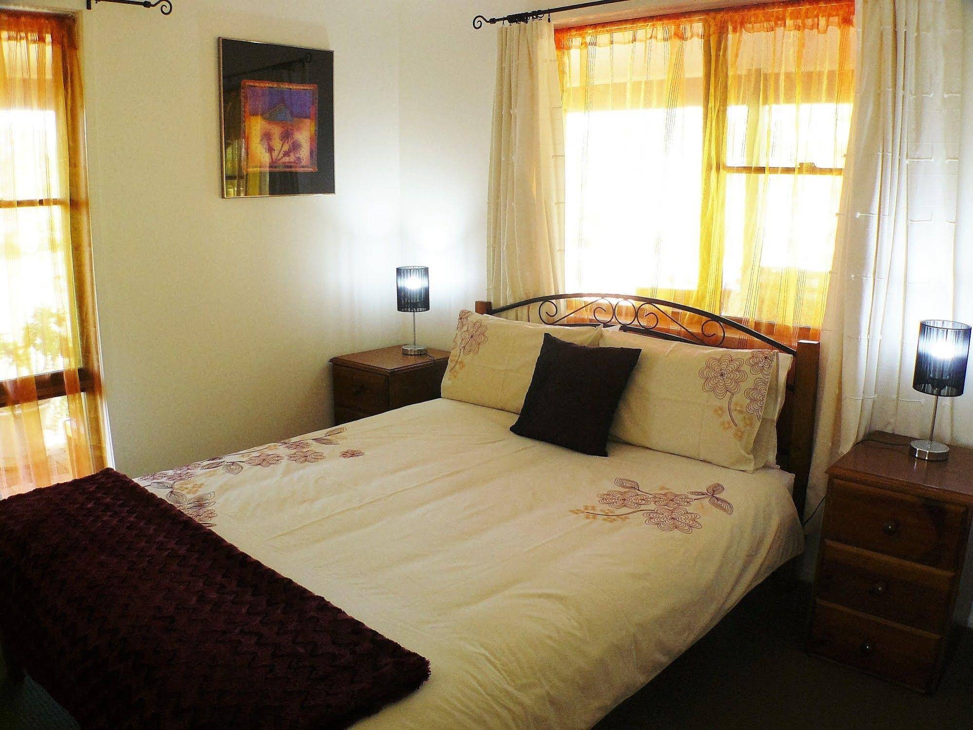 Protea Farm Cottages