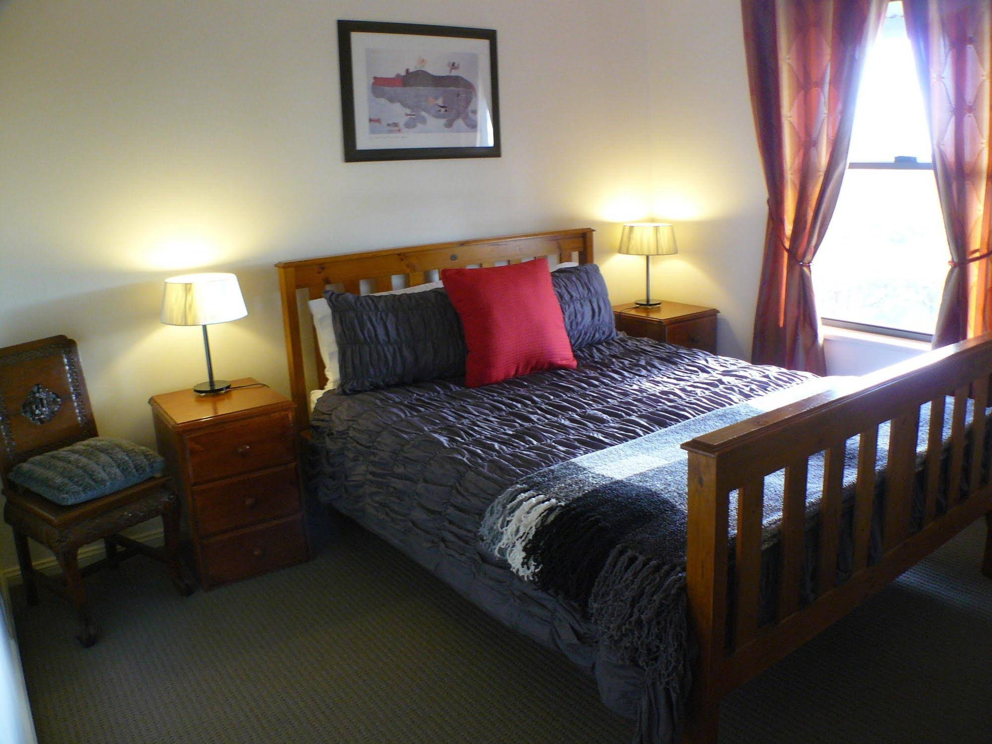 Protea Farm Cottages