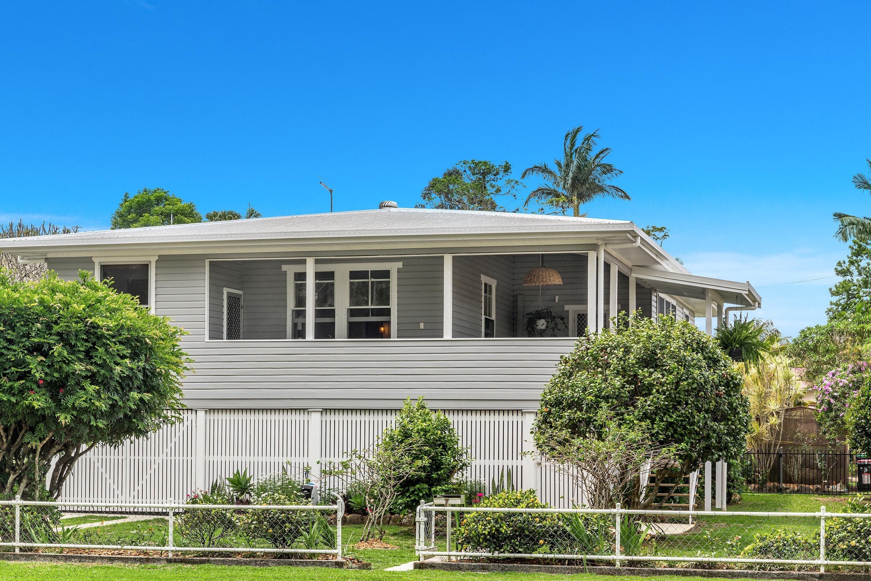 Mullum River House