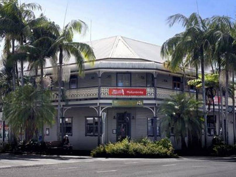 The Middle Pub