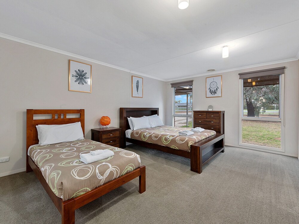 Mulwala Lakeside