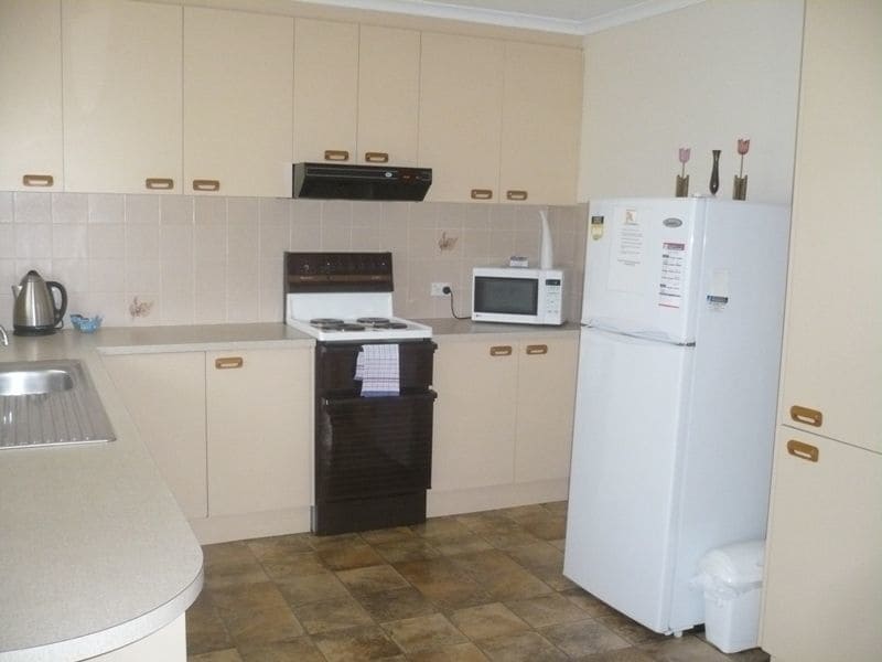 Parklake Holiday Units