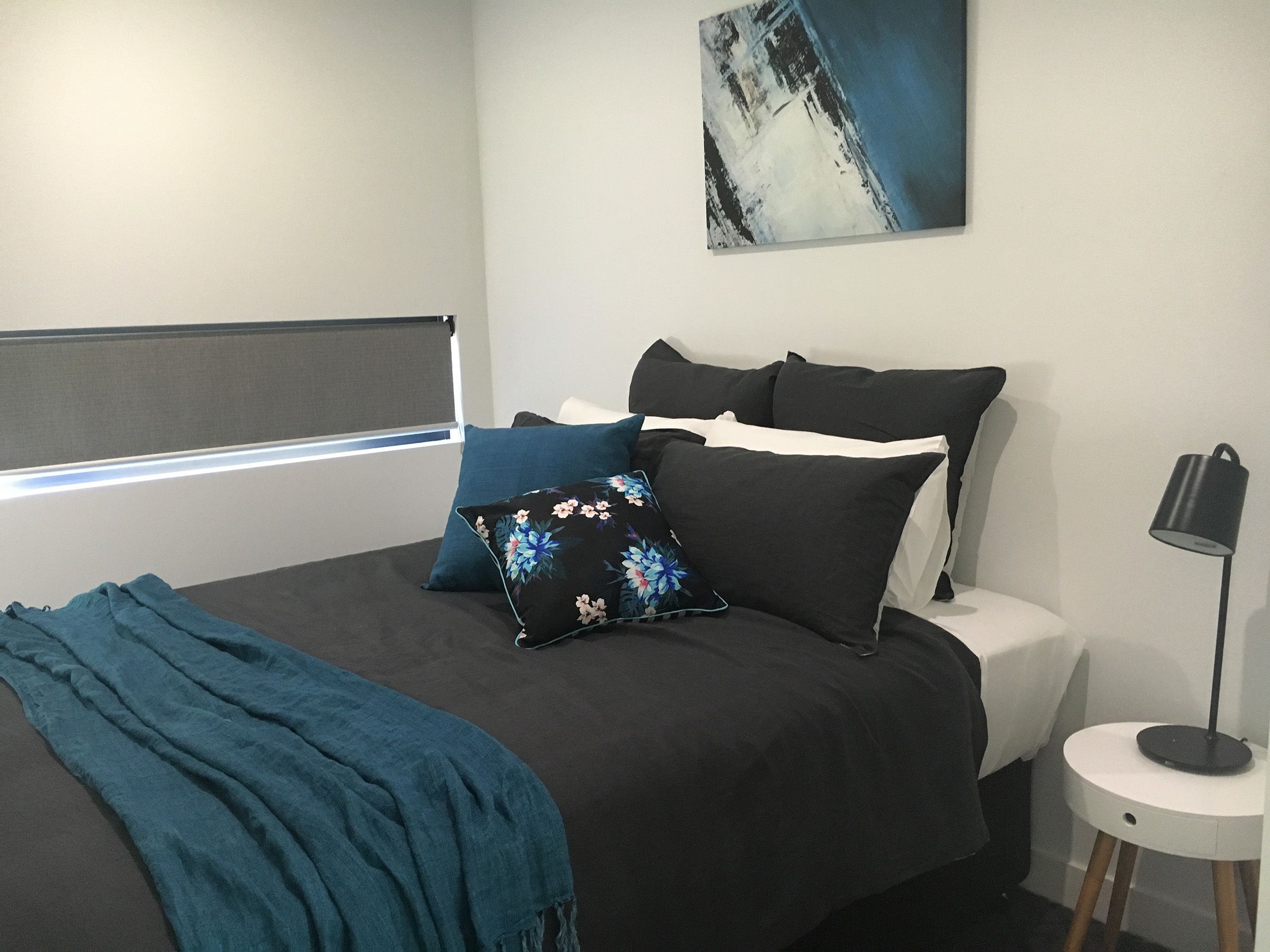 The Sinatra Holiday House