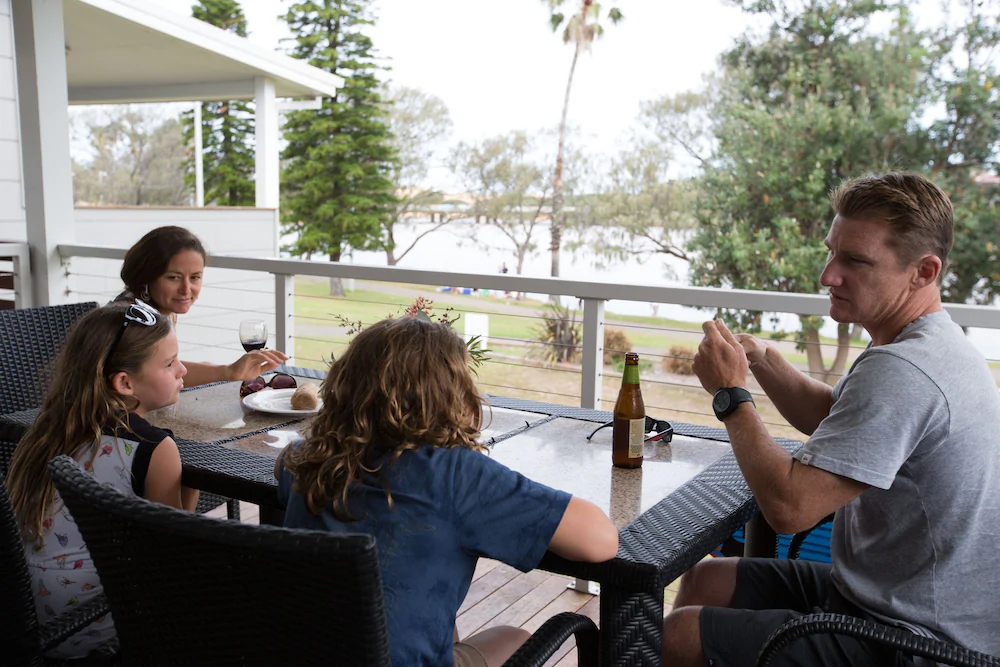 Sydney Lakeside