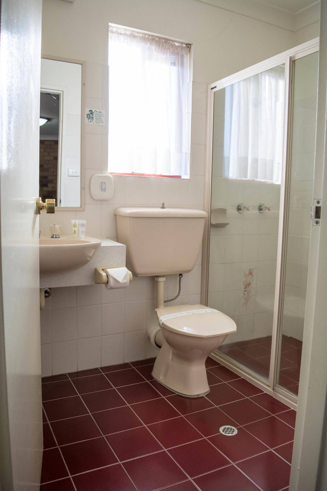 Narrandera Club Motor Inn