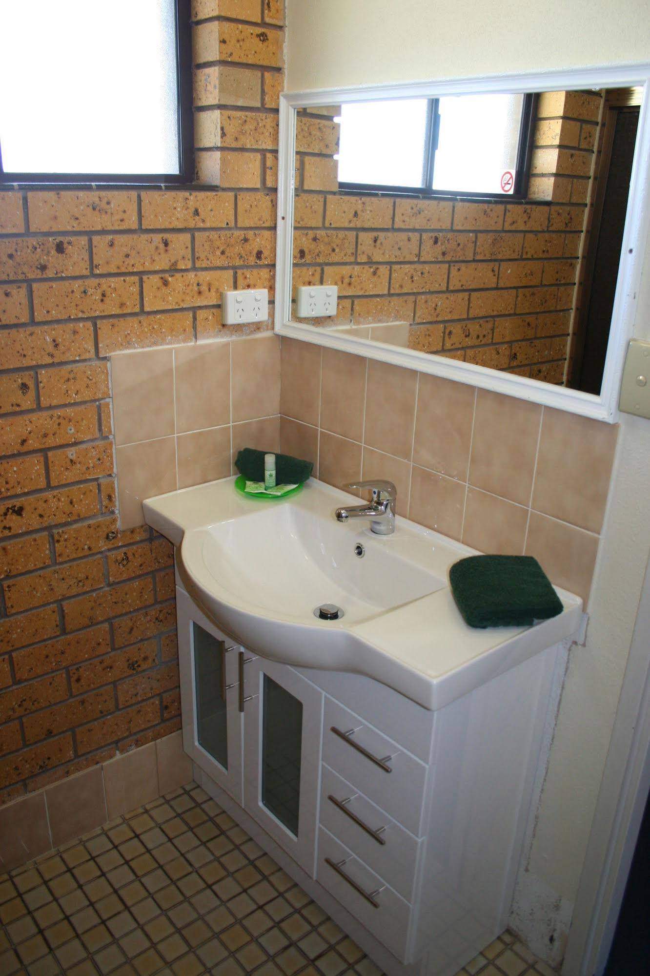 Newell Motor Inn - Narrandera