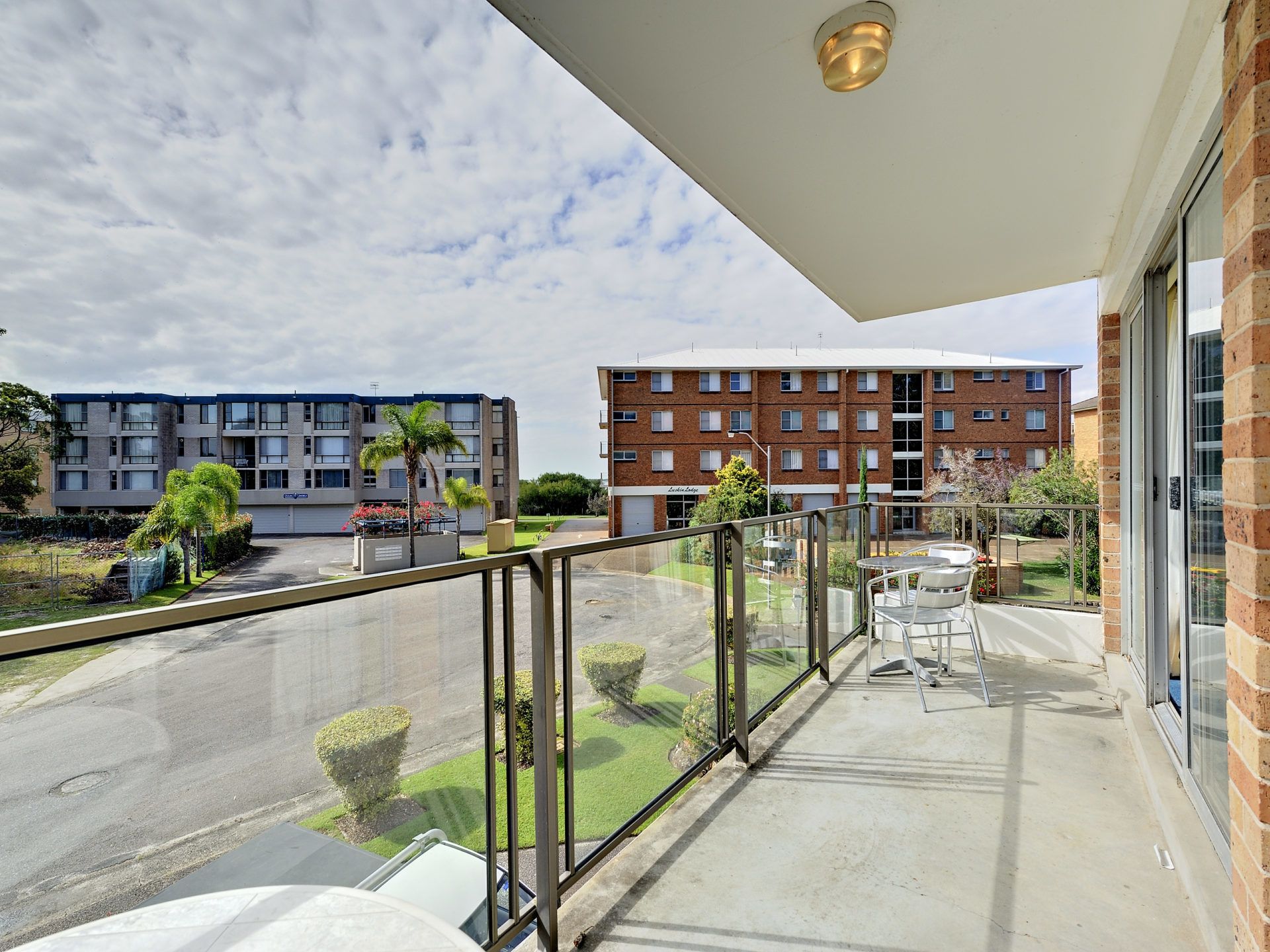 Apollo Court