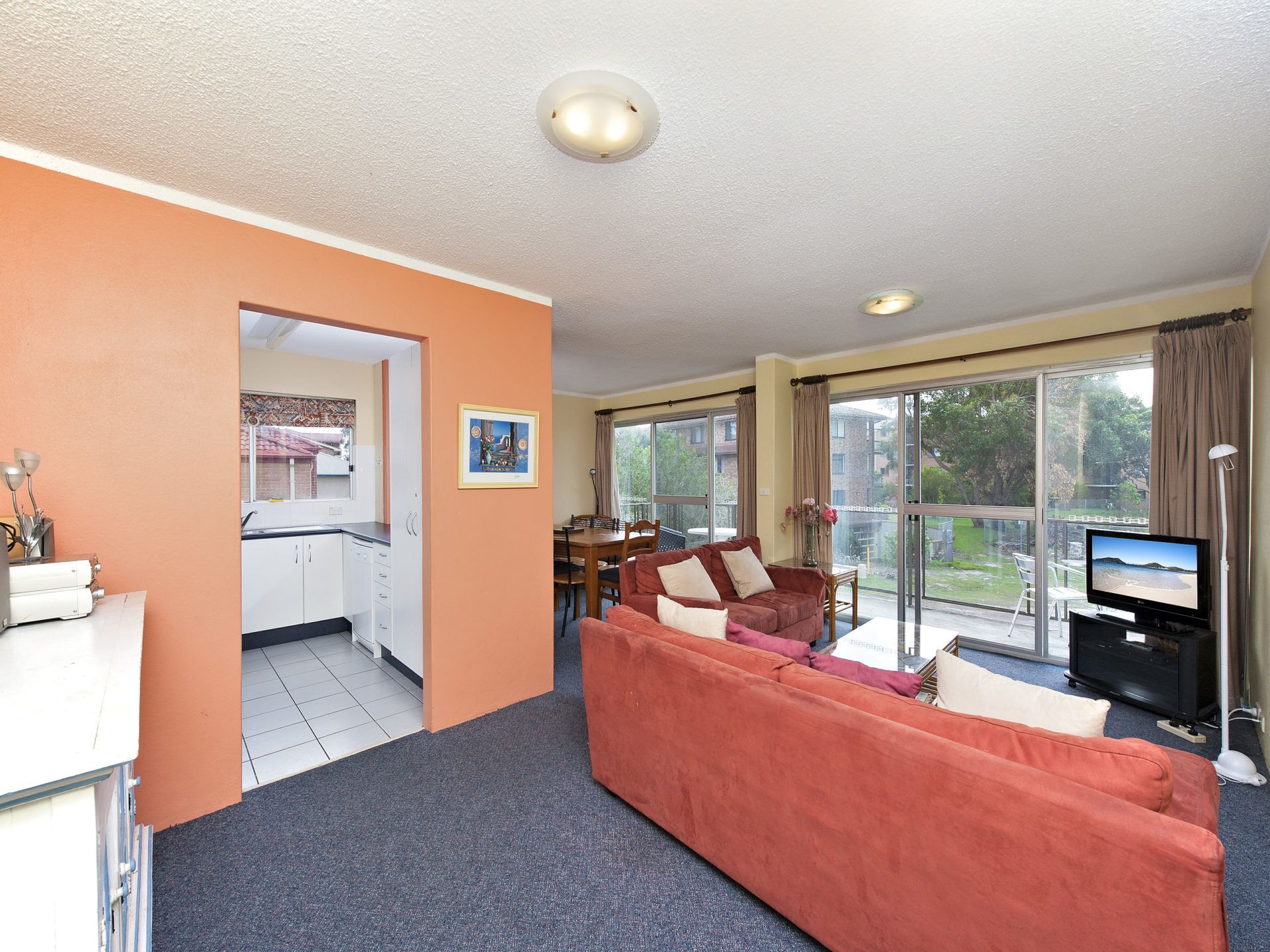 Apollo Court