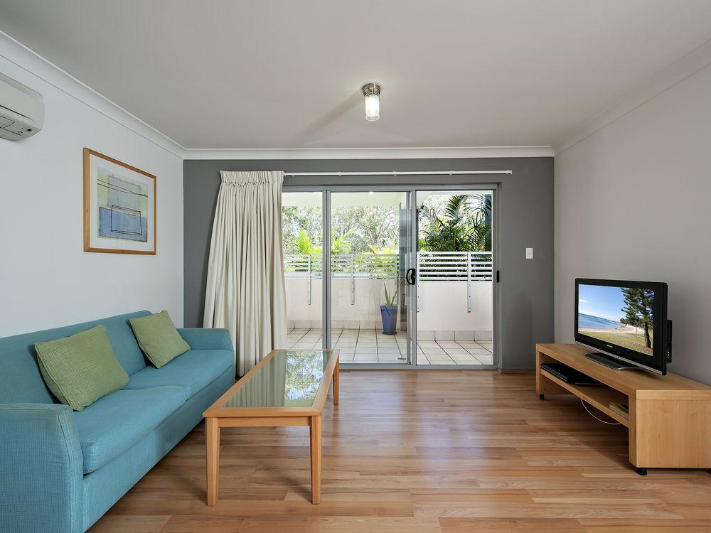 Shoal Bay Beach Club