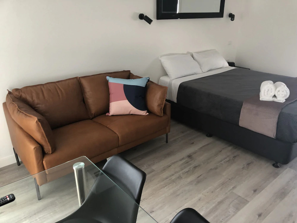 Alfred Apartments
